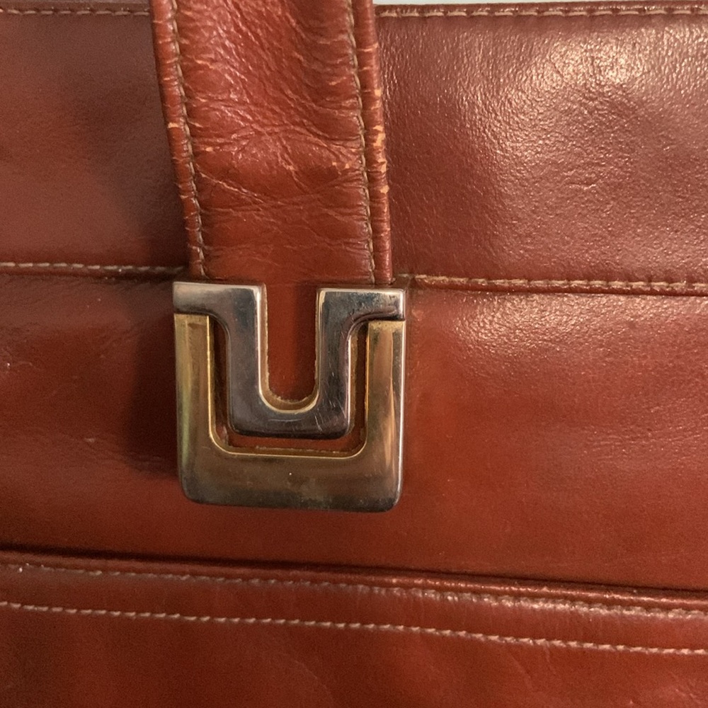 Vintage Lou Taylor Shoulder Bag With Attached Mirror and Coin Purse - Picture 14 of 16